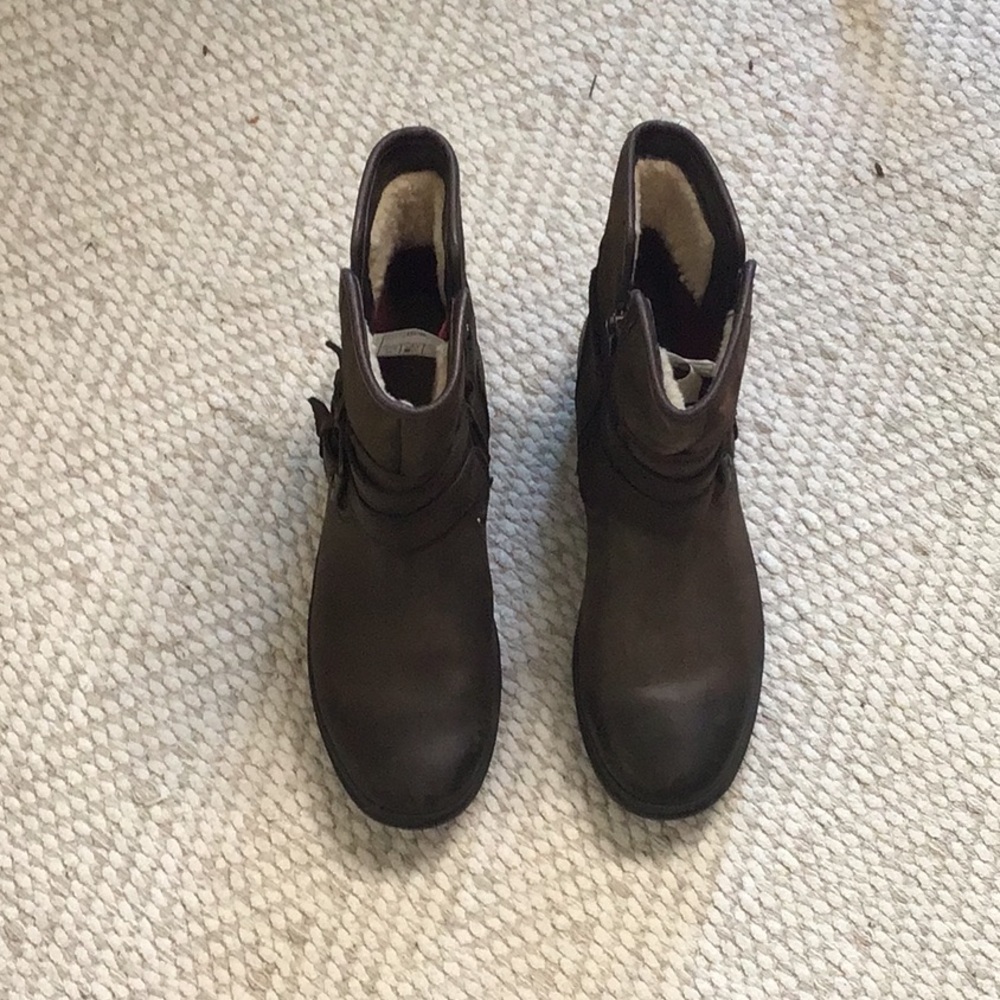 UGG Brown Leather Ankle Boots